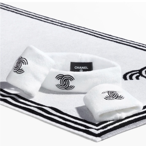 Chanel sports set - Picture 2 of 9